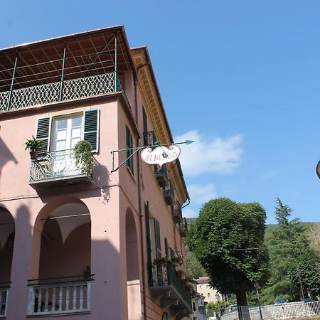 Albergo Dell'Angelo Pieve di Teco Εξωτερικό φωτογραφία